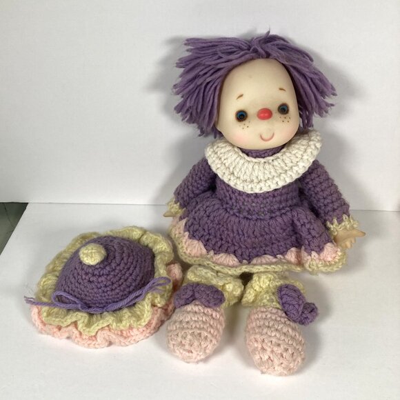 Vintage Strawberry Shortcake & Friends 2 Handmade Crocheted Yarn Dolls w/ Hats - Picture 3 of 11